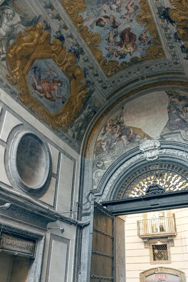 Carafa Di Maddaloni Residenza Di Charme Hotel Napels Buitenkant foto